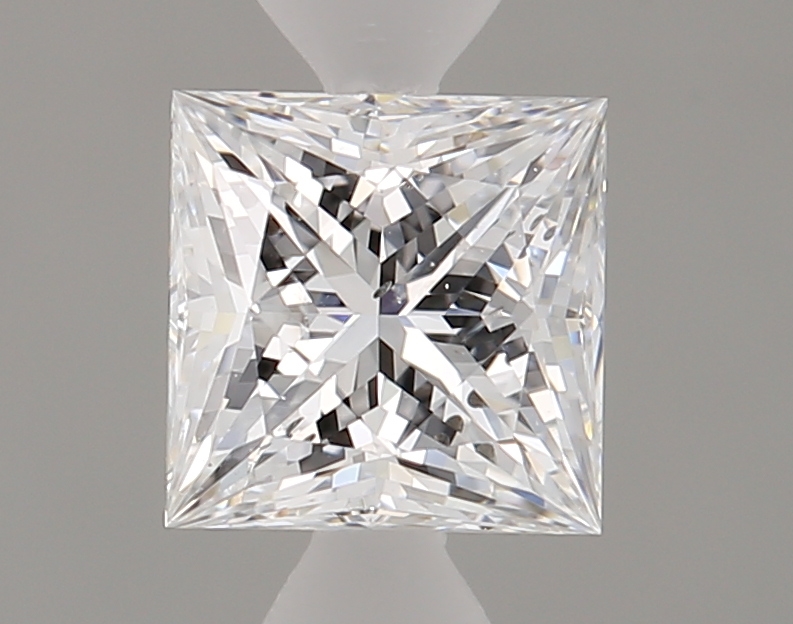 Бриллиант Принцесса 0.73 крт