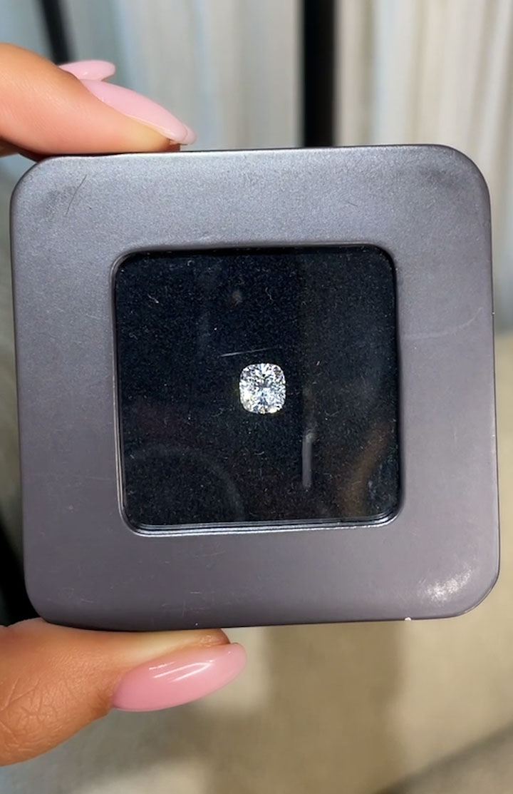 Бриллиант Кушон 1.52 крт